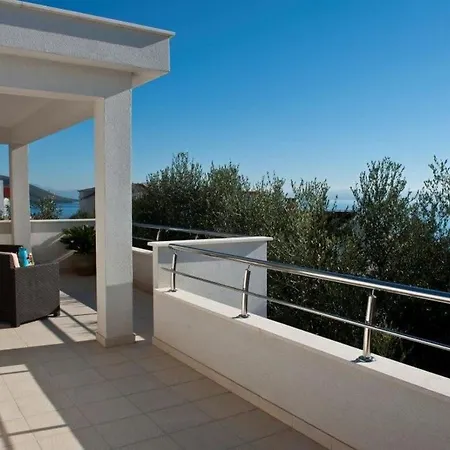 Doris * Trogir